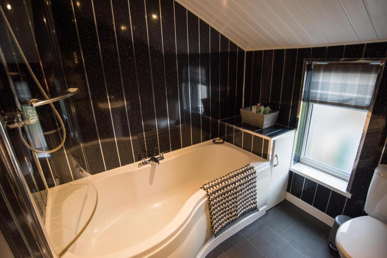 Madoc Brook Cottage Conwy Kültér fotó